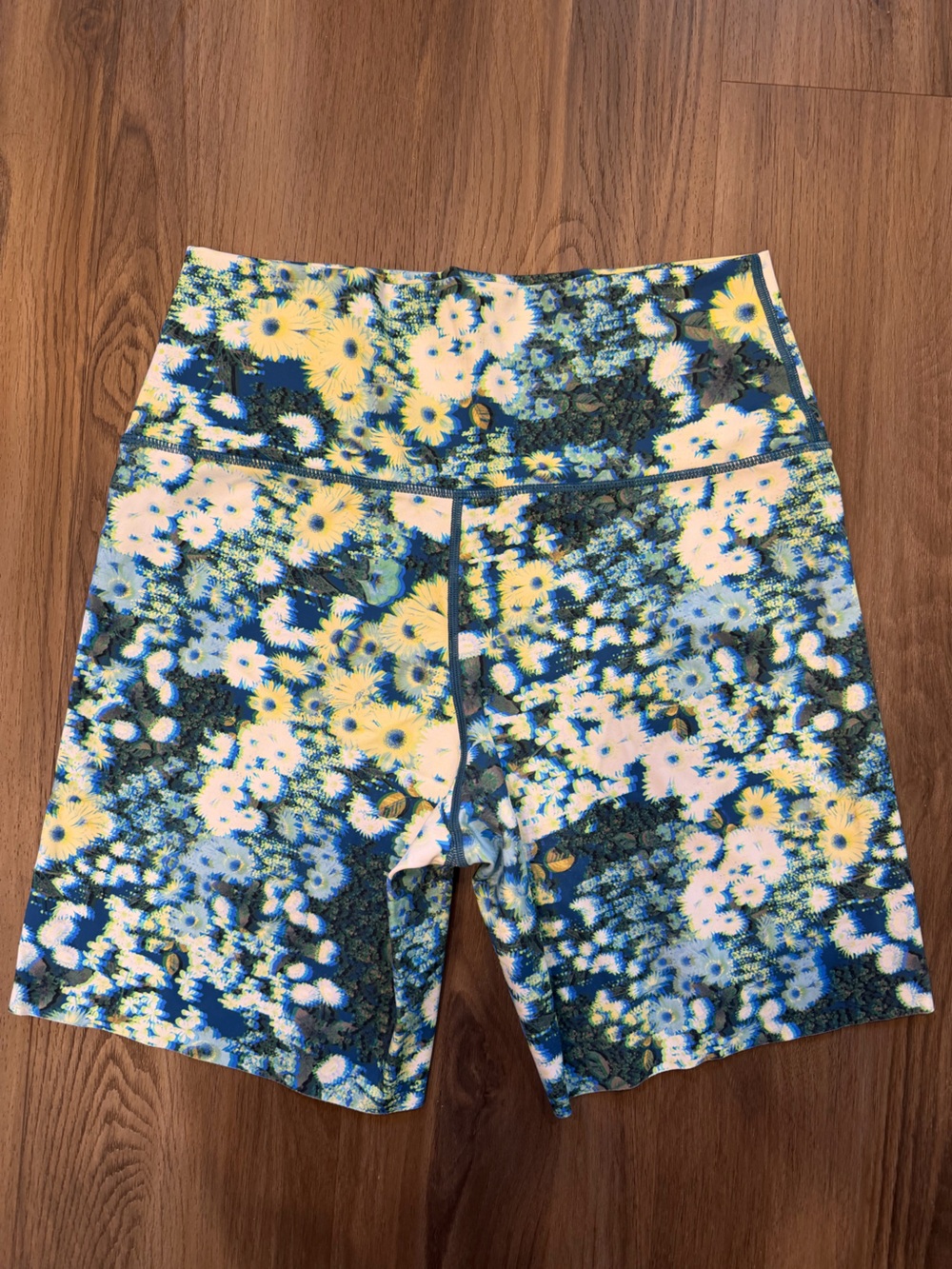 Aerie Flower Biker Shorts (W- XL)